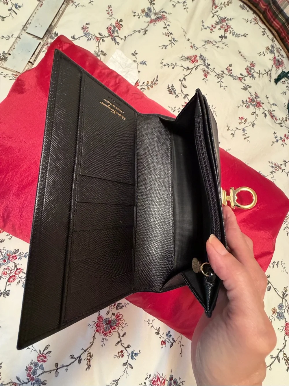 Salvatore Ferragamo Black Leather Long Wallet with Gold Gancini Accent - Picture 8 of 9